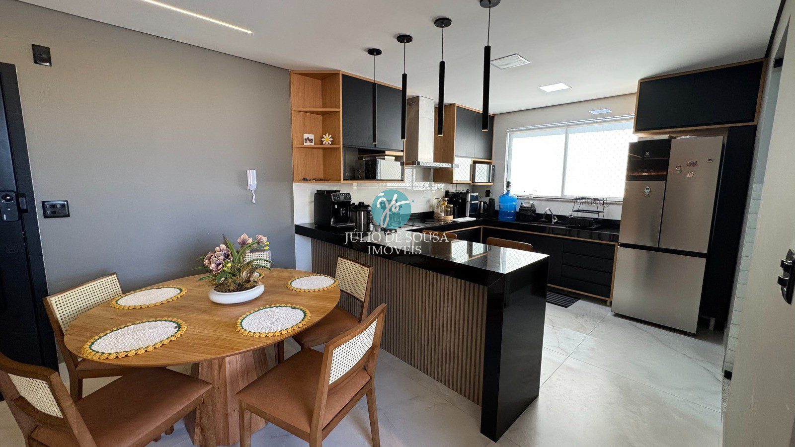 WhatsApp Image 2025-09-25 at 15.15.20d