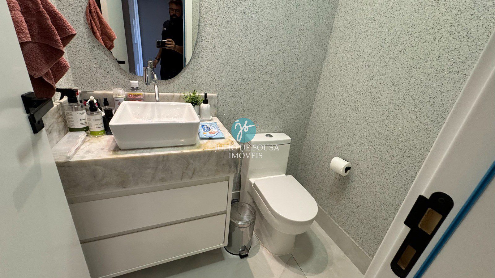 WhatsApp Image 2025-09-25 at 15.15.24gbbb